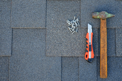 Thinking Of Doing Your Own Bithlo Roof Repair? 3 Reasons You Need Professional Roofers