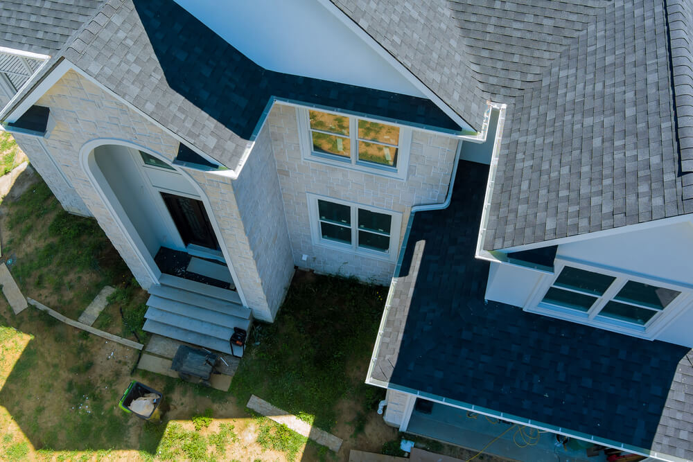 How To Give Your Avalon Park Roof Replacement A Modern Look With Asphalt Shingles